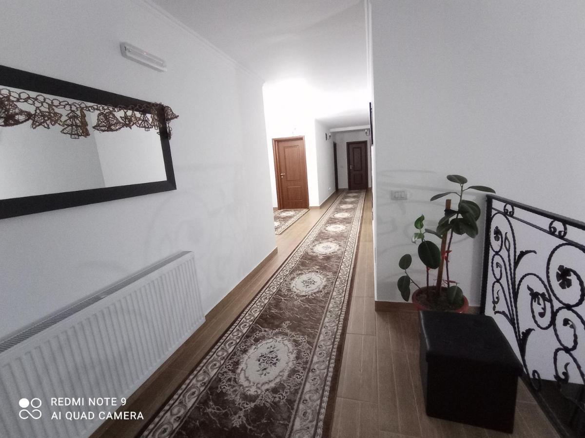 Hotel La Casa Alana Viseu de Jos Esterno foto
